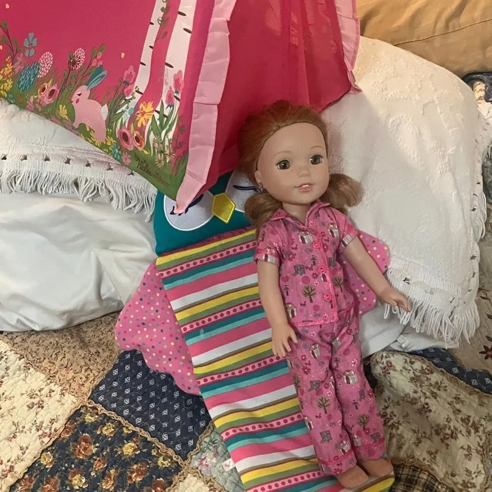American Girl WellieWishers Doll and tent